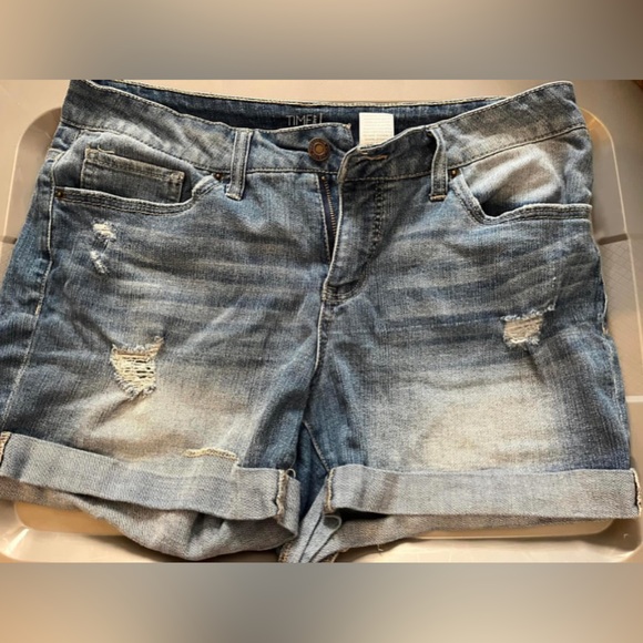 Time and Tru Pants - Time & Tru Shorts